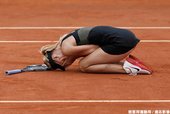 Sharapova 大豐收，搶下后座 奪回球后