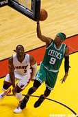 Rajon Rondo--2012 年 對熱火  綠衫軍二代三巨頭最終戰？