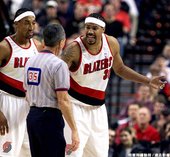1995 T-- Rasheed Wallace (4)  Damon Stoudamire (7)
