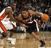 1995 T-- Rasheed Wallace (4)  Damon Stoudamire (7)