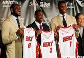 2003 T--LeBron James (1)  Chris Bosh (4)  Dwyane Wade (5)  James Jones (49)