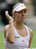 Radwanska 直落二擊敗 Kerber ，挺進女單最終決賽
