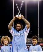 小王子 Prince Fielder 抱走 2012 年全壘打大賽冠軍
