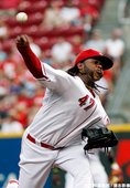 Johnny Cueto 摘下第11勝
