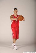 林書豪拍攝火箭隊定裝照