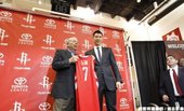 林書豪正式加盟休士頓火箭隊
