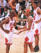搞怪多變的籃板王 Dennis Rodman