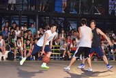 Nike球星張宗憲與林志傑擔任Nike Summer Nights球隊教練，並下場攻防對抗