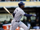 B.J. Upton 轟出生涯百轟