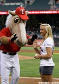 Rangers Captain 和奧運體操金牌得主 Nastia Liukin