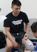 李學林帶傷上陣