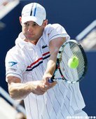 Andy Roddick 擊退同胞 Rhyne Williams