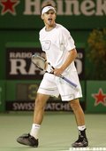 2003 年 Roddick 在澳網上怒吼慶祝