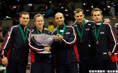 2007 年  Roddick 代表美國隊拿下台維斯盃冠軍
