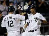Rios 和 Pierzynski 擊出B2B全壘打