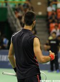 Novak Djokovic模仿Rafael Nadal