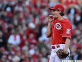 掙扎的 Mike Leake