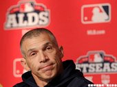 強忍父喪的洋基總教練 Girardi