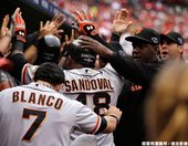 Pablo Sandoval 打下巨人隊的第1分