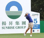 揚昇LPGA台灣錦標賽衛冕冠軍曾雅妮今日上午前往揚昇球場練球
