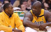 08. Shaquille O'neal