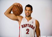 10. 多倫多暴龍隊以3年合約簽下 Landry Fields