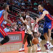 James Harden 傳球
