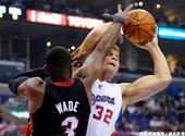 Wade 封阻 Griffin 的投籃