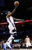 Kevin Durant 搶下 25 分、13 籃板外帶 10 助攻  生涯首度大三元