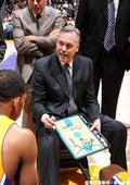 D'Antoni 執掌兵符