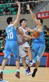 鄭人維突破防守