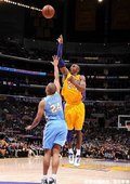 Kobe Bryant 拋投
