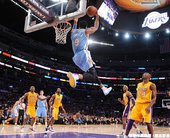 Andre Iguodala 得到 14 分