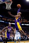 Kobe 切入禁區取分