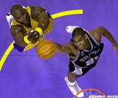 7. SHAQUILLE O’NEAL vs. TIM DUNCAN