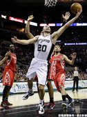 Manu Ginobili 貢獻 12 分