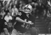 NFL--Ken Stabler