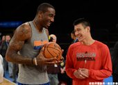 Amare Stoudemire 賽前與林書豪相談甚歡