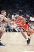 Michael Jordan – 1992年 芝加哥公牛 vs 紐約尼克