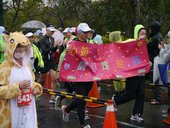 活力路跑賽上演求婚戲碼