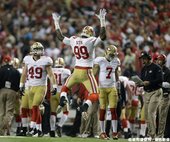 四九人 Aldon Smith 慶祝成功防守