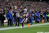 愛國者 Wes Welker 完成達陣