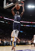 Kevin Durant 攻下 35 分