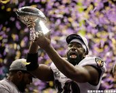 烏鴉 Ed Reed 慶祝得冠