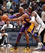 Kobe Bryant 對上 Gerald Wallace