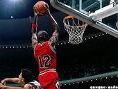 49.1990--2/14 對上魔術 賽前球衣被偷 Jordan穿上12號球衣上陣全場攻下49分