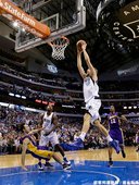 Dirk Nowitzki 得到 30 分、13 籃板  可惜無法帶領球隊取勝