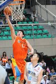 台灣大鄭人維攻下全隊最高的20分