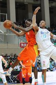 台灣大與達欣分別拿下三勝，本周二(3／26)將於天母體育館進行第七戰。