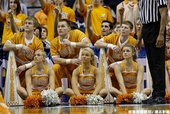 NCAA 場邊啦啦隊